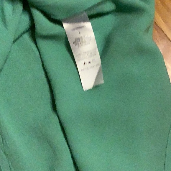 Haptics green blouse, never worn. Size large. - Picture 7 of 7